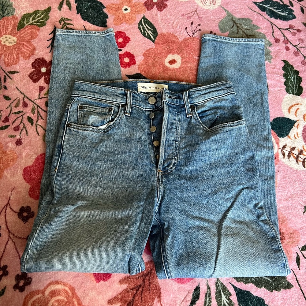 Aritzia Yoko High Rise Slim Jeans